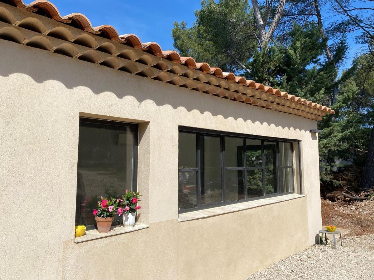 Maison Dans La Pinede Rognes Exterior foto